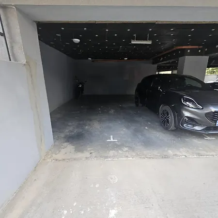 Studio Titan Park Bucarest