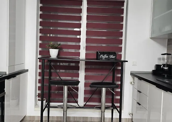 Studio Titan Park Apartment